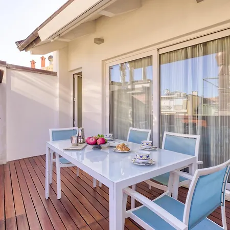 Il Regno Di Monica Attico Near The Sea - Happy Apartman *